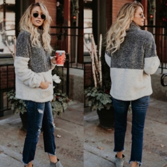 Doe & Rae Gray & Off White Fuzzy Pullover Size Large NWT - Picture 6 of 6